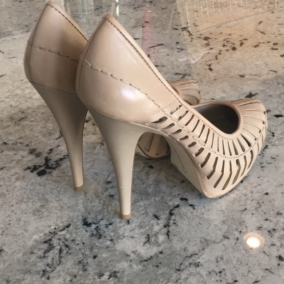 Bcbgeneration heels - Picture 2 of 4